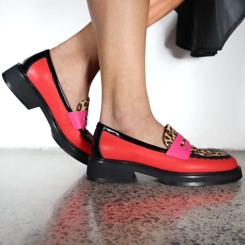 Minx Showtime Loafer image number 2